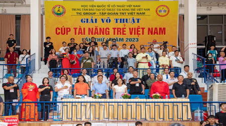 Tưng bừng Lễ khai mạc Giải thi đấu võ thuật tranh Cúp Tài năng trẻ Việt Nam 2023